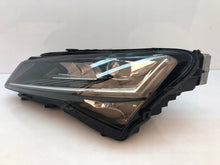 Laden Sie das Bild in den Galerie-Viewer, Frontscheinwerfer Skoda Superb III 3V1941015D LED Links Scheinwerfer Headlight SCH5642376794tj