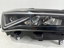 Laden Sie das Bild in den Galerie-Viewer, Frontscheinwerfer Seat Tarraco 5FJ941008K Rechts Scheinwerfer Headlight SCH6045470108xr