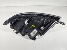 Laden Sie das Bild in den Galerie-Viewer, Frontscheinwerfer VW T6 7L1941035D LED Ein Stück (Rechts oder Links) Headlight