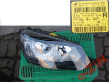 Laden Sie das Bild in den Galerie-Viewer, Frontscheinwerfer Skoda Yeti 5L1941016C Xenon Rechts Scheinwerfer Headlight