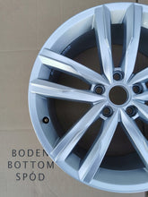 Load image into Gallery viewer, 1x Alufelge 18 Zoll 8.0" 5x112 44ET Glanz Silber 3G0601025H VW Passat B8 FEL8716927484wg