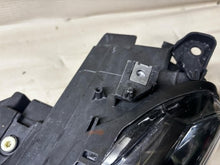 Laden Sie das Bild in den Galerie-Viewer, Frontscheinwerfer Peugeot Partner Rifter 9816827280 90146217 Links Headlight SCH2583965095kk