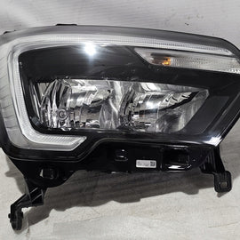 Frontscheinwerfer Renault Master III 260105567R Rechts Scheinwerfer Headlight SCH2766822411pc