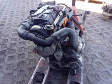 Load image into Gallery viewer, Motor Audi Seat Skoda VW BMM BMP 2.0 TDI 140PS 103kW Diesel Engine Unkomplett