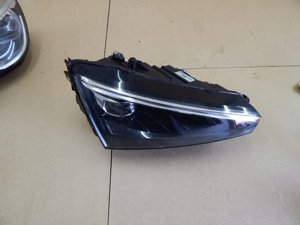 Frontscheinwerfer Skoda Scala 657941016A LED Rechts Scheinwerfer Headlight SCH1025291105hn