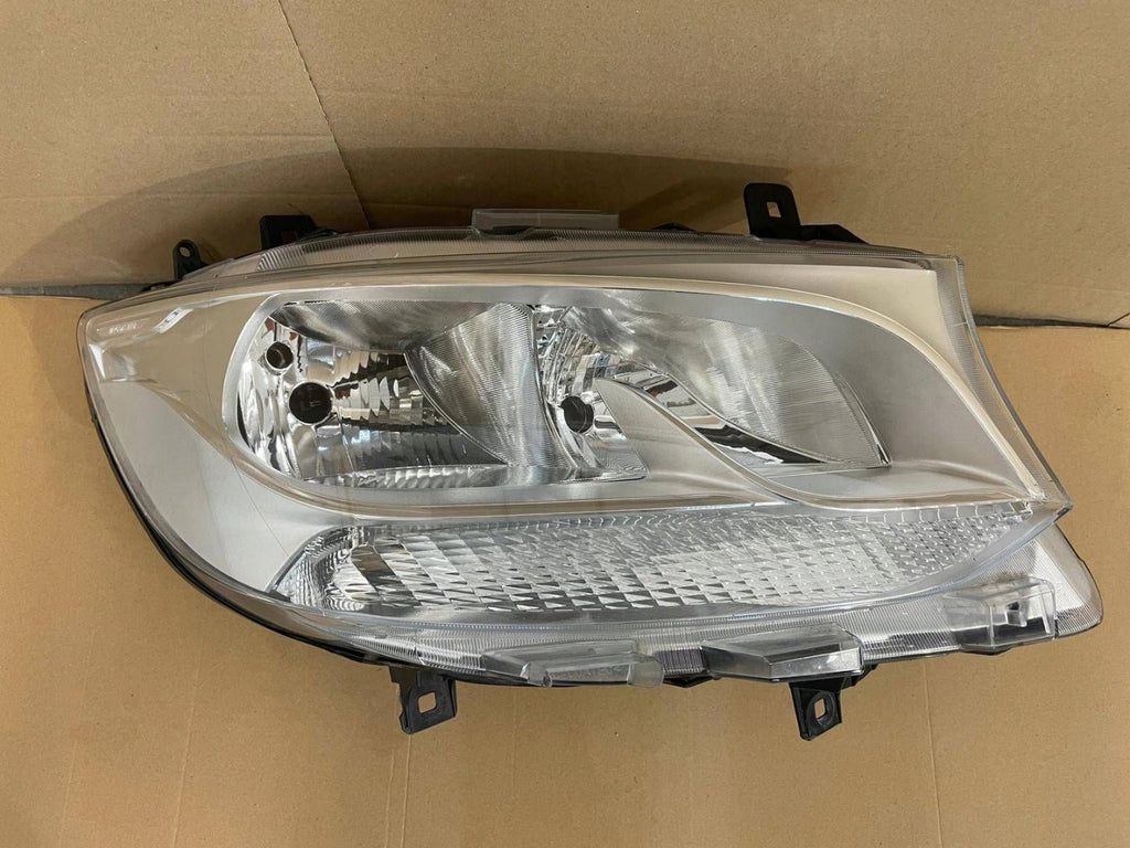 Frontscheinwerfer Mercedes-Benz Sprinter A9109060100 Rechts Headlight SCH2176410109xf