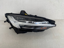 Laden Sie das Bild in den Galerie-Viewer, Frontscheinwerfer Volvo V60 I S60 32420508 LED Rechts Scheinwerfer Headlight SCH8428045586xz