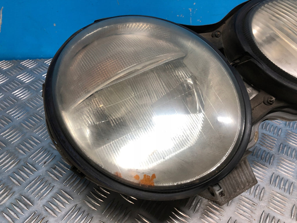 Frontscheinwerfer Mercedes-Benz W210 Xenon Rechts Scheinwerfer Headlight SCH7993313732dx