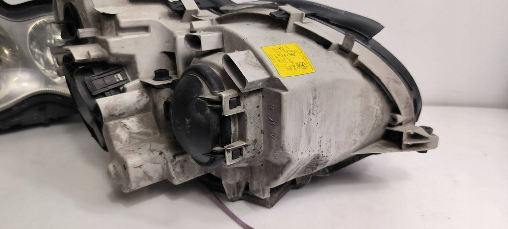 Frontscheinwerfer Mercedes-Benz W203 A2038203761 Xenon Ein Satz Headlight SCH5160641277kl