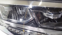 Load image into Gallery viewer, Frontscheinwerfer VW Touran 5TB941036B LED Rechts Scheinwerfer Headlight