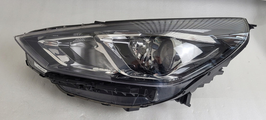 Frontscheinwerfer Hyundai I30 III 92101-G4510 Ein Stück (Rechts oder Links)