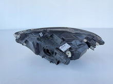 Laden Sie das Bild in den Galerie-Viewer, Frontscheinwerfer BMW F21 F20 7453518-01 Rechts Scheinwerfer Headlight SCH7729971535ut