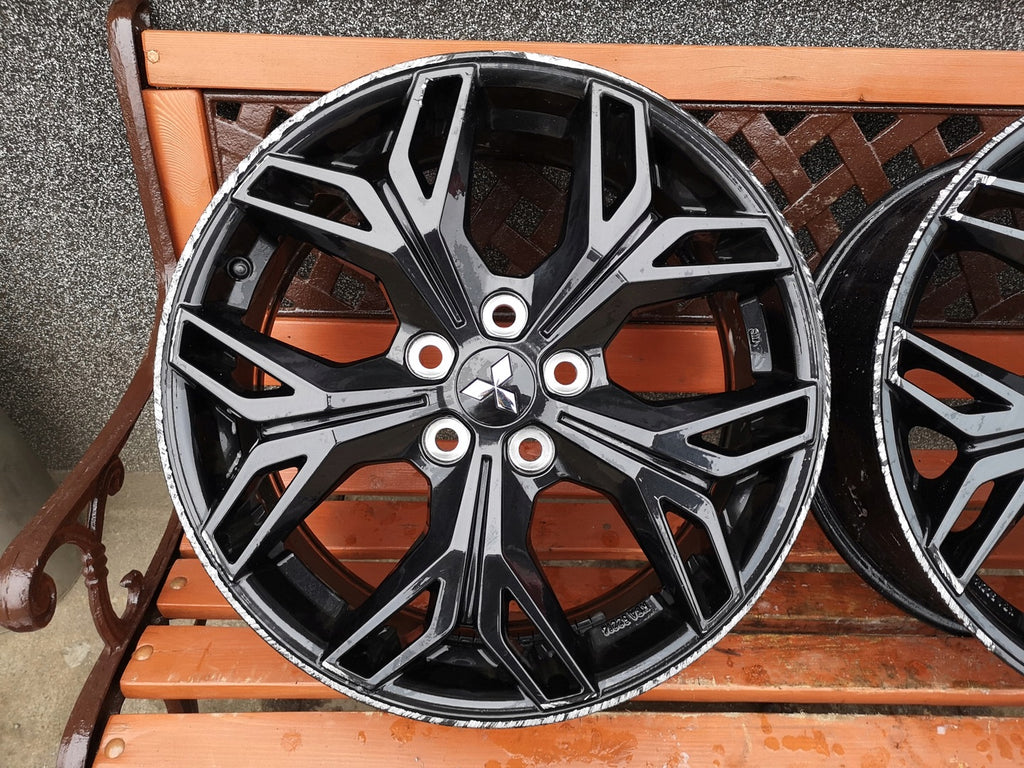 1x Alufelge 18 Zoll 7.0" 5x114.3 38ET Mitsubishi Outlander Eclipse Rim Wheel