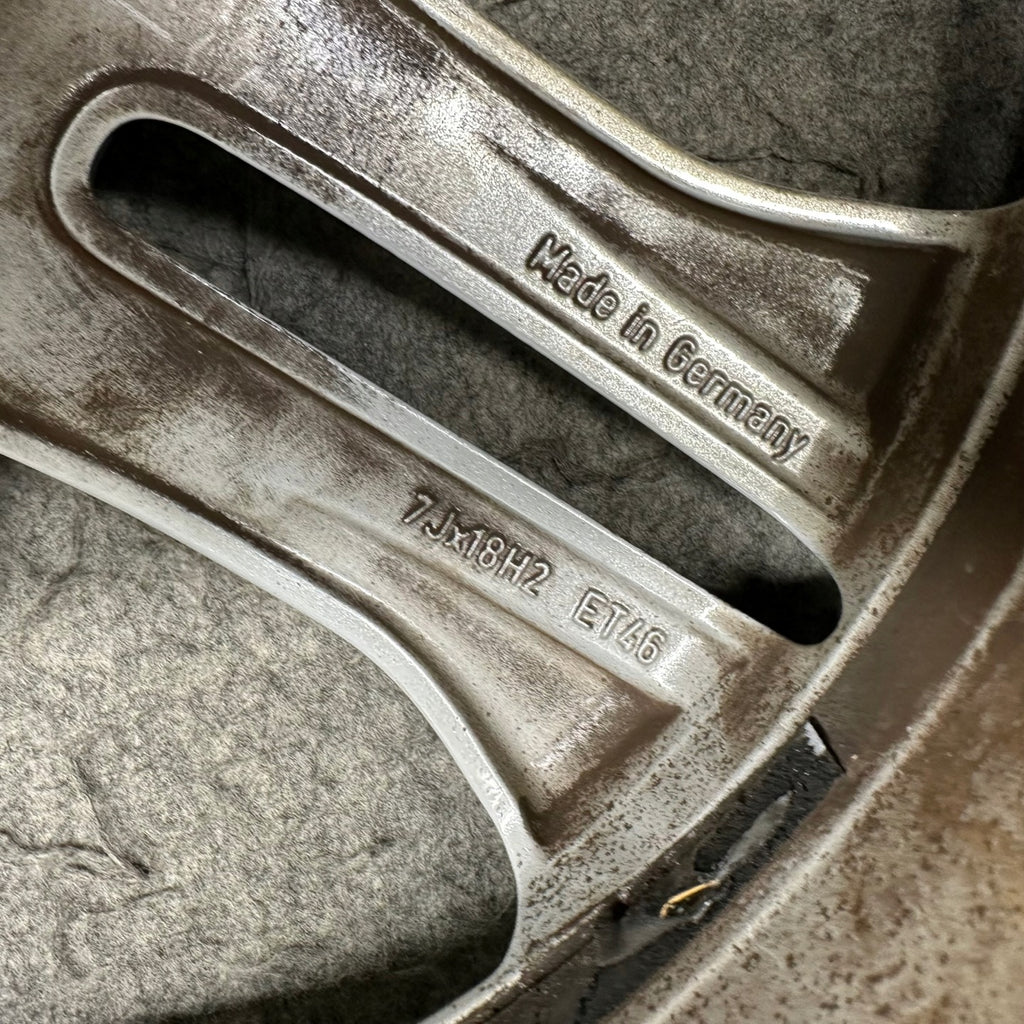 4x Alufelge 18 Zoll 7.0" 5x112 46ET Glanz Silber A1564010102 Mercedes-Benz Gla FEL7210991592sn