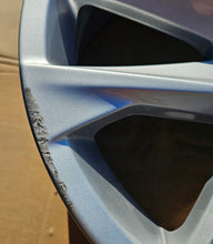 Load image into Gallery viewer, 1x Alufelge 17 Zoll 7.0" 5x100 51ET Glanz Silber 6F0601025P Seat I Ibiza V FEL3571865715dx
