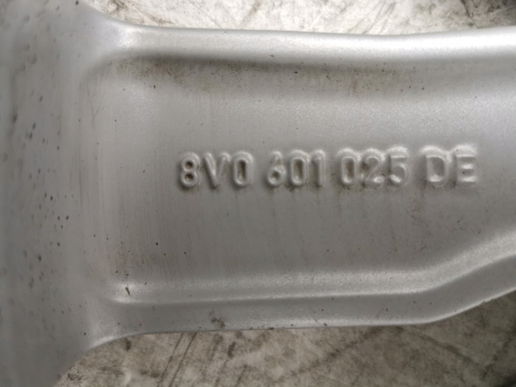 1x Alufelge 17 Zoll 7.5" 5x112 43ET 8V0601025DE Audi A3 I Rim Wheel FEL3337479000uv