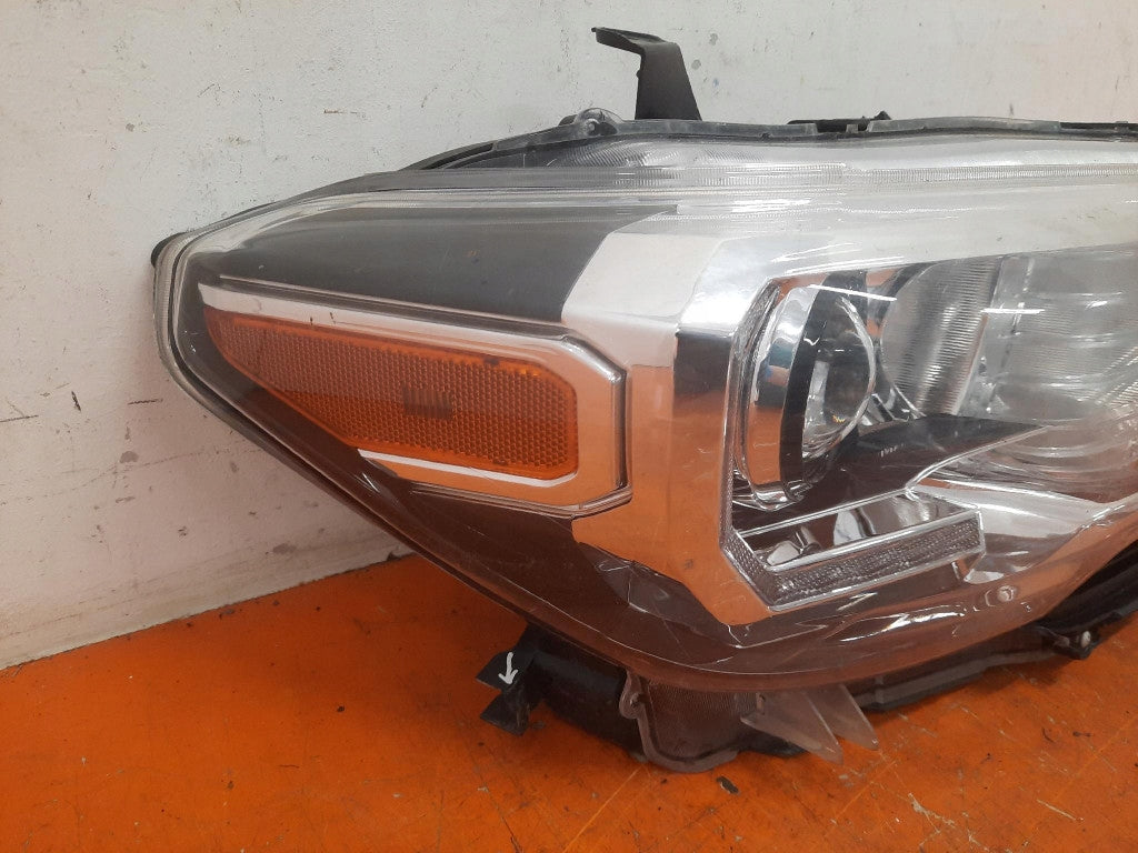 Frontscheinwerfer Toyota Tacoma Ein Stück (Rechts oder Links) Headlight SCH2143004699hf