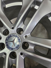 Load image into Gallery viewer, 4x Alufelge 17 Zoll 7.5&quot; 5x112 47ET A2044017502 Mercedes-Benz W204 Rim Wheel