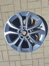 Laden Sie das Bild in den Galerie-Viewer, 1x Alufelge 17 Zoll 7.0" 5x112 48 5ET Glanz Silber Mercedes-Benz A205 Rim Wheel FEL8517733637be