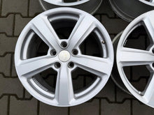 Laden Sie das Bild in den Galerie-Viewer, 4x Alufelge 17 Zoll 7.5" 5x112 48ET Glanz Silber Audi A4 A3 Rim Wheel FEL2690395664mg