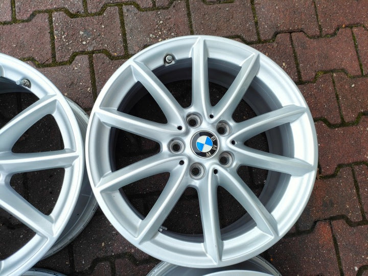4x Alufelge 17 Zoll 7.5" 5x112 52ET Glanz Silber 6856061 BMW F39 X1 F48 FEL7710619908dt