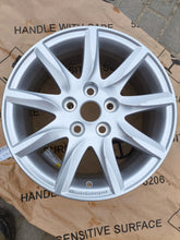 Load image into Gallery viewer, 1x Alufelge 16 Zoll 6.5" 5x114.3 PZ406-X0677 Toyota Rim Wheel FEL4356957355ac