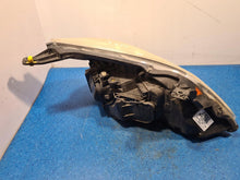 Laden Sie das Bild in den Galerie-Viewer, Frontscheinwerfer Opel Vectra C 13170933 Xenon Links Scheinwerfer Headlight SCH9993107922aj