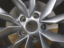 Laden Sie das Bild in den Galerie-Viewer, 1x Alufelge 19 Zoll 8.0&quot; 5x112 45ET 5LA601025 Skoda Kodiaq Rim Wheel