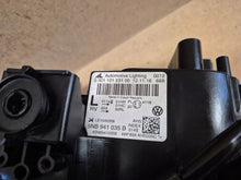 Laden Sie das Bild in den Galerie-Viewer, Frontscheinwerfer VW Tiguan 5NB941035B 030110123100 Full LED Rechts oder Links
