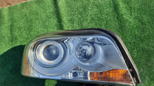 Laden Sie das Bild in den Galerie-Viewer, Frontscheinwerfer Volvo Xc90 30698575 899007559 Bixenon Rechts Headlight