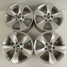 Laden Sie das Bild in den Galerie-Viewer, 4x Alufelge 16 Zoll 6.5" 5x112 45ET Glanz Silber 3T0601025N Seat II Superb I FEL9525502371av