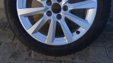 Load image into Gallery viewer, 1x Alufelge 16 Zoll 6.5" 5x100 40ET Glanz Silber 82A601025C Audi A1 Rim Wheel FEL8418056871ux