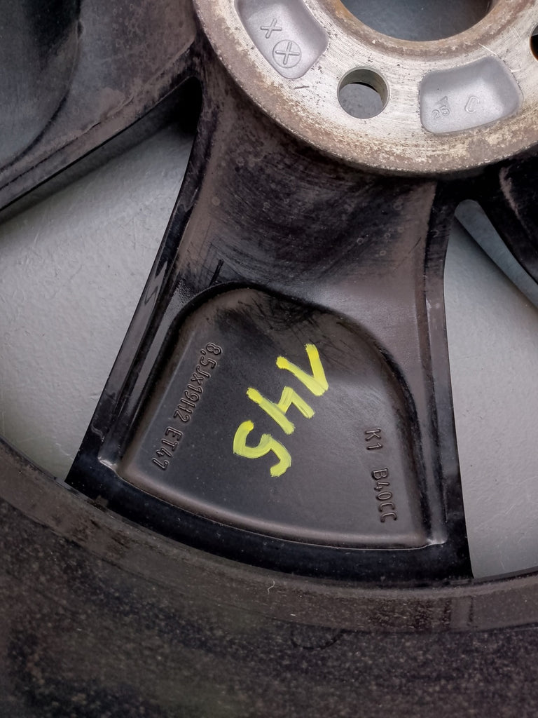 1x Alufelge 17 Zoll 5.0" 4x100 40ET Glanz Schwarz CMS1210-8 Toyota Aygo FEL1327957720td