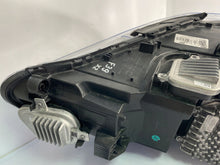 Laden Sie das Bild in den Galerie-Viewer, Frontscheinwerfer BMW F39 2760140 LED Rechts Scheinwerfer Headlight
