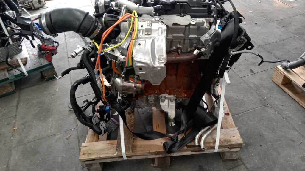 Motor Renault Megane IV K9K 577 1.5 DCI 21TKm Diesel Engine Komplett