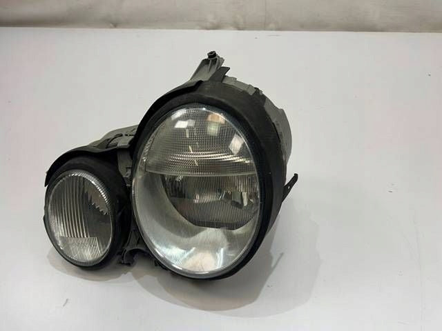 Frontscheinwerfer Mercedes-Benz W210 Links Scheinwerfer Headlight SCH3890590132zj