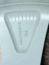 Load image into Gallery viewer, 1x Alufelge 17 Zoll 5x100 657601025C Skoda Scala Rim Wheel FEL7403780697lm