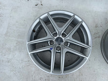 Load image into Gallery viewer, 1x Alufelge 17 Zoll 6.5" 5x112 28ET Glanz Silber 8W9601025 Audi A4 B9 Rim Wheel FEL2054998634zg