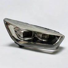 Laden Sie das Bild in den Galerie-Viewer, Frontscheinwerfer Ford Kuga II GV41-13D154-AG Xenon Rechts Headlight