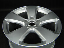 Load image into Gallery viewer, 1x Alufelge 17 Zoll 7.5&quot; 5x112 46ET Glanz Silber 8V0601025P Audi A3 Rim Wheel