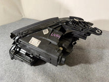 Laden Sie das Bild in den Galerie-Viewer, Frontscheinwerfer Mercedes-Benz W213 A2139069608KZ LED Rechts Headlight SCH9661287384ur