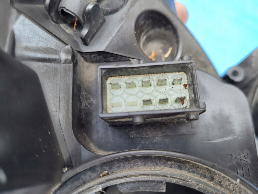 Frontscheinwerfer Opel Vectra C TL793389777 13170917 Links Headlight SCH5932011541qw