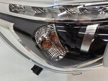 Load image into Gallery viewer, Frontscheinwerfer Toyota Hilux VIII LED Rechts Scheinwerfer Headlight SCH5366679904im