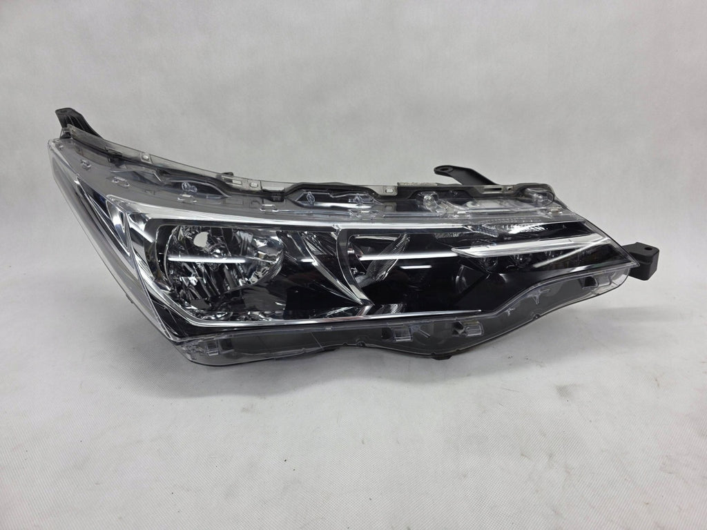 Frontscheinwerfer Toyota Corolla Rechts Scheinwerfer Headlight SCH3111412704wt