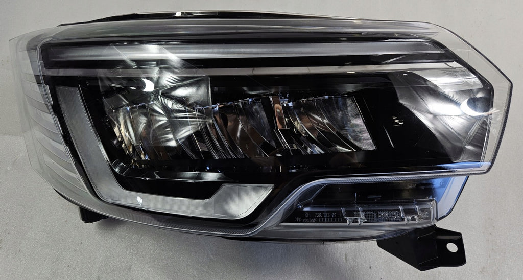 Frontscheinwerfer Renault Trafic III 260102899R Rechts Scheinwerfer Headlight SCH3653115658rj
