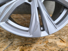 Load image into Gallery viewer, 1x Alufelge 18 Zoll 8.0" 5x108 32243390 Volvo S60 V60 S90 V90 Rim Wheel FEL4515523628id