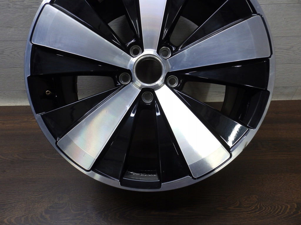 1x Alufelge 18 Zoll 8.0" 5x112 48ET Glanz Schwarz 5C0601025AK VW New Beetle