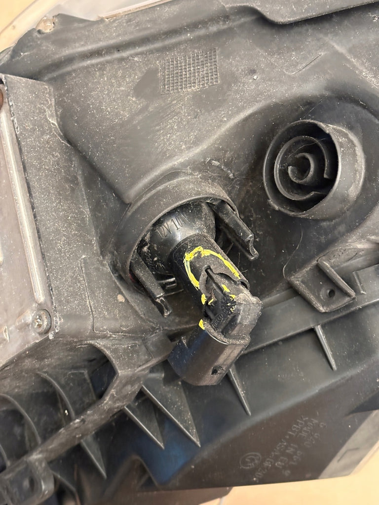 Frontscheinwerfer BMW E87 6924489-06 Xenon Links Scheinwerfer Headlight SCH8340567035vy