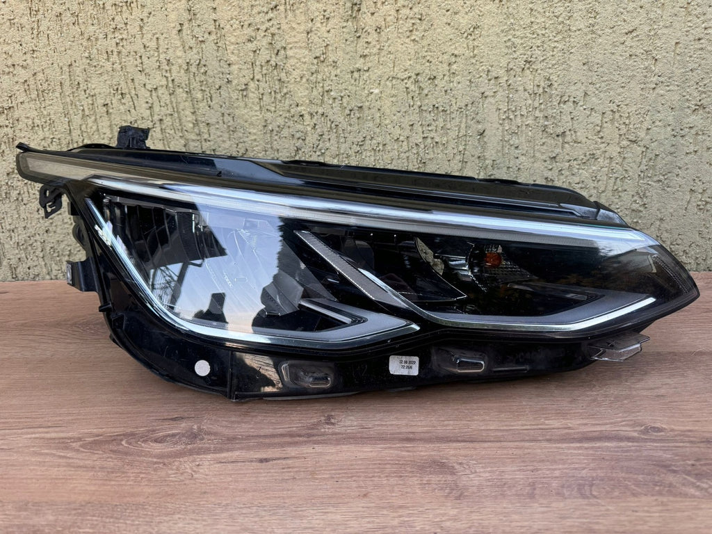 Frontscheinwerfer VW Golf VIII 5H1941006B 90150891 Rechts Scheinwerfer Headlight SCH6334346700vj