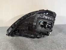 Laden Sie das Bild in den Galerie-Viewer, Frontscheinwerfer Mercedes-Benz W177 A1779066304 LED Links Headlight SCH6371199106mr